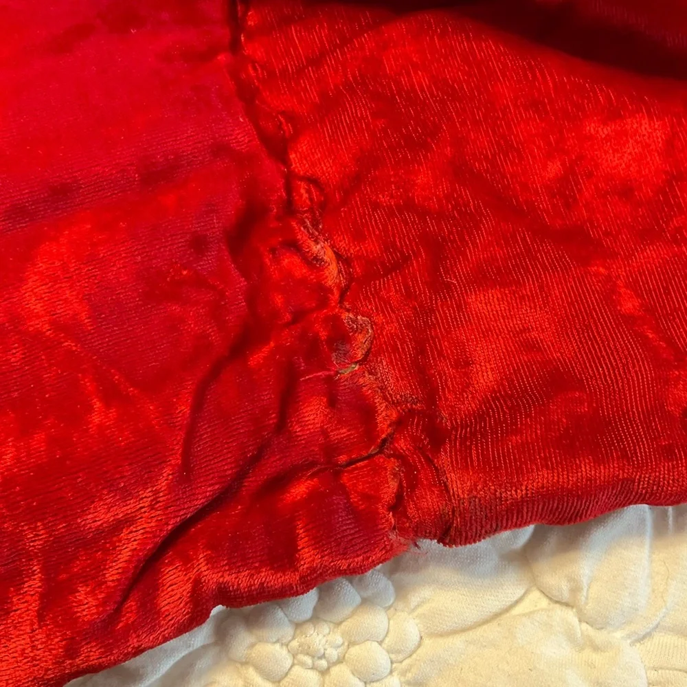 vtg HANDMADE Velvet Quilt Patchwork FLAWED Red Black
